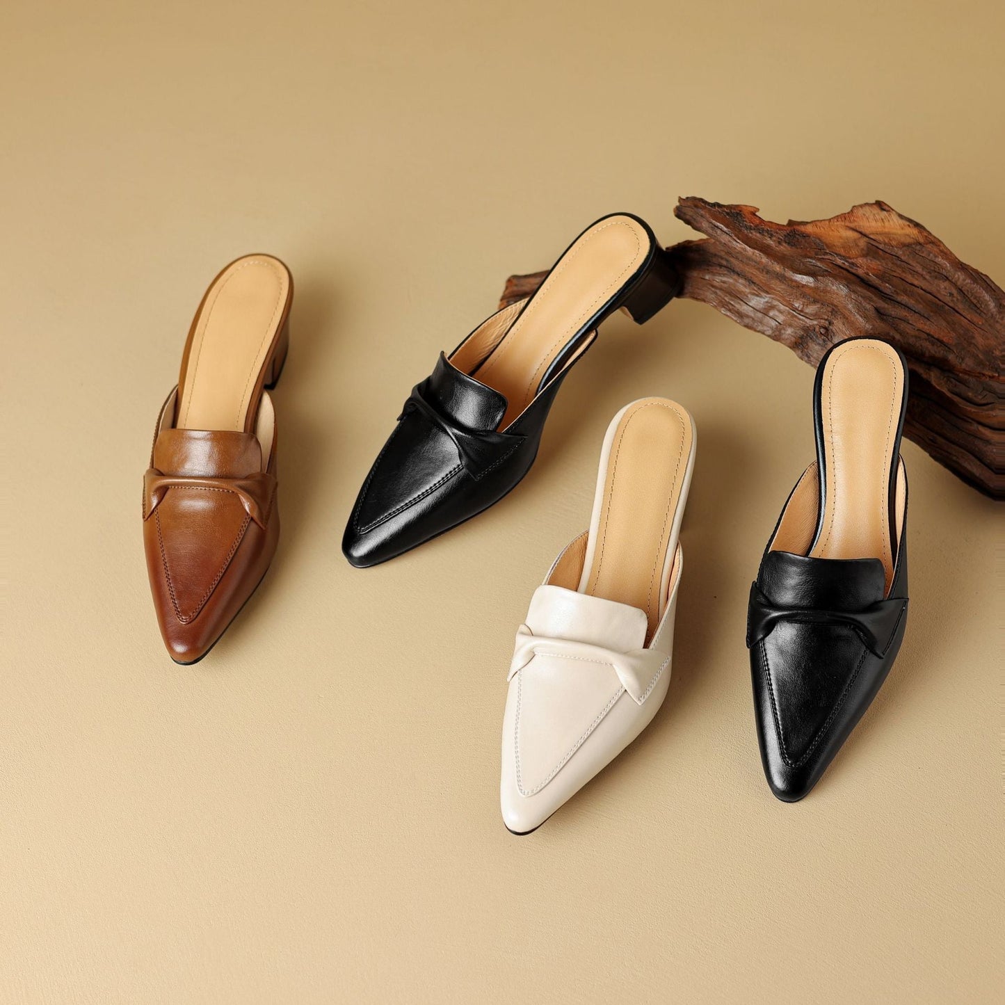 Marloe | Mules de cuero con punta afilada