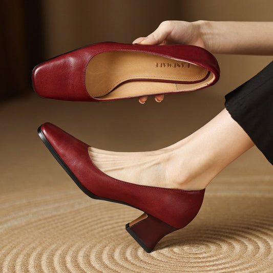 Oriel | Zapatos de salón cuadrados de cuero