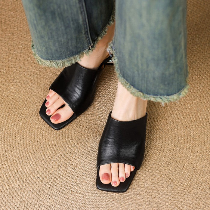 Virelle Curve | Mules de cuero con tacón