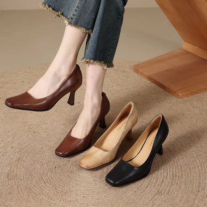 Elviera | Zapatos de salón cuadrados de cuero