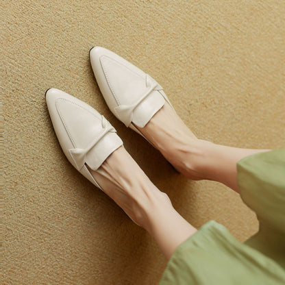 Marloe | Mules de cuero con punta afilada