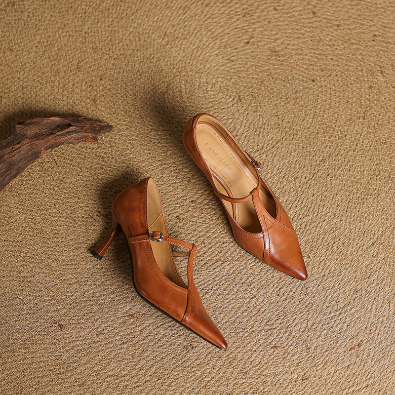 Aveline | Zapatos de salón con tiras en T de cuero