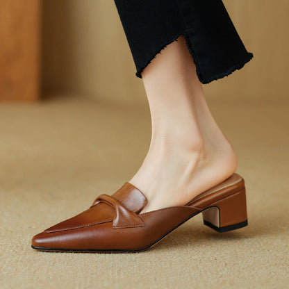 Marloe | Mules de cuero con punta afilada